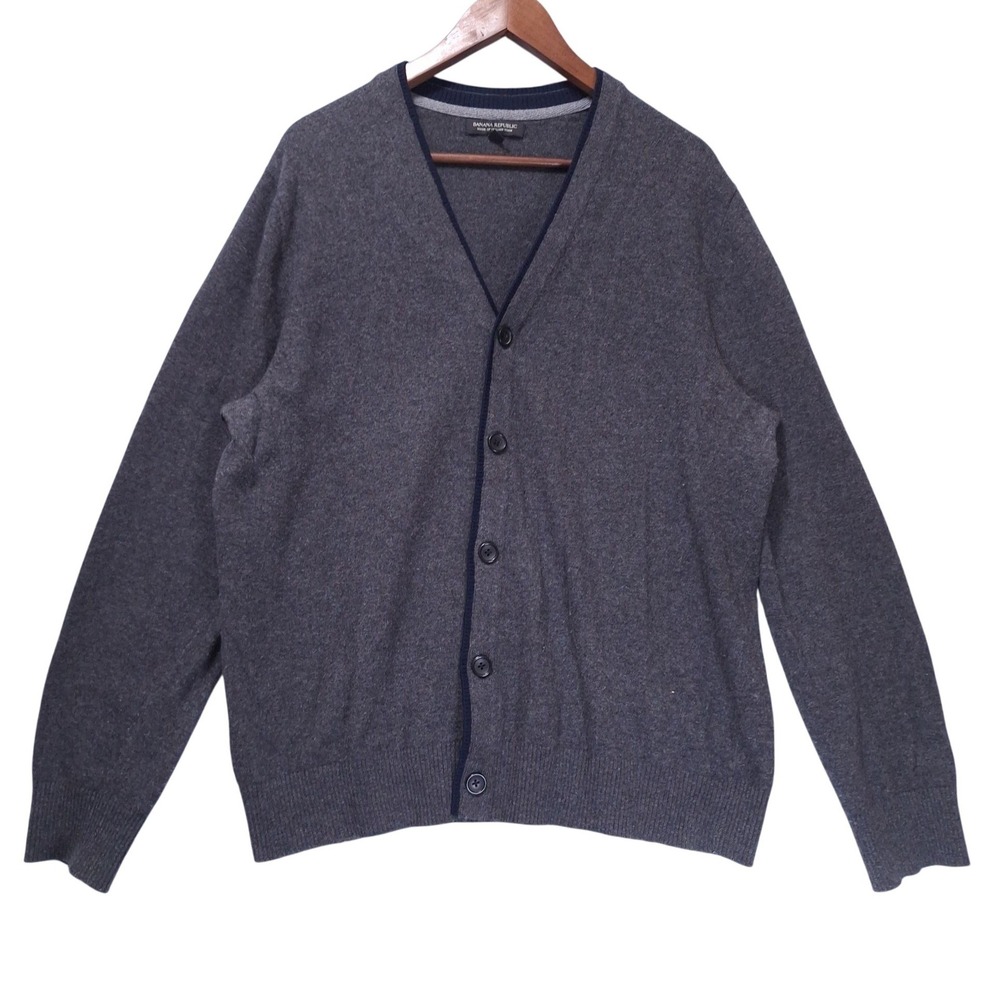 Banana Republic Men XL Wool Blend Cardigan Italian Yarn Gray V-Neck Preppy- Read